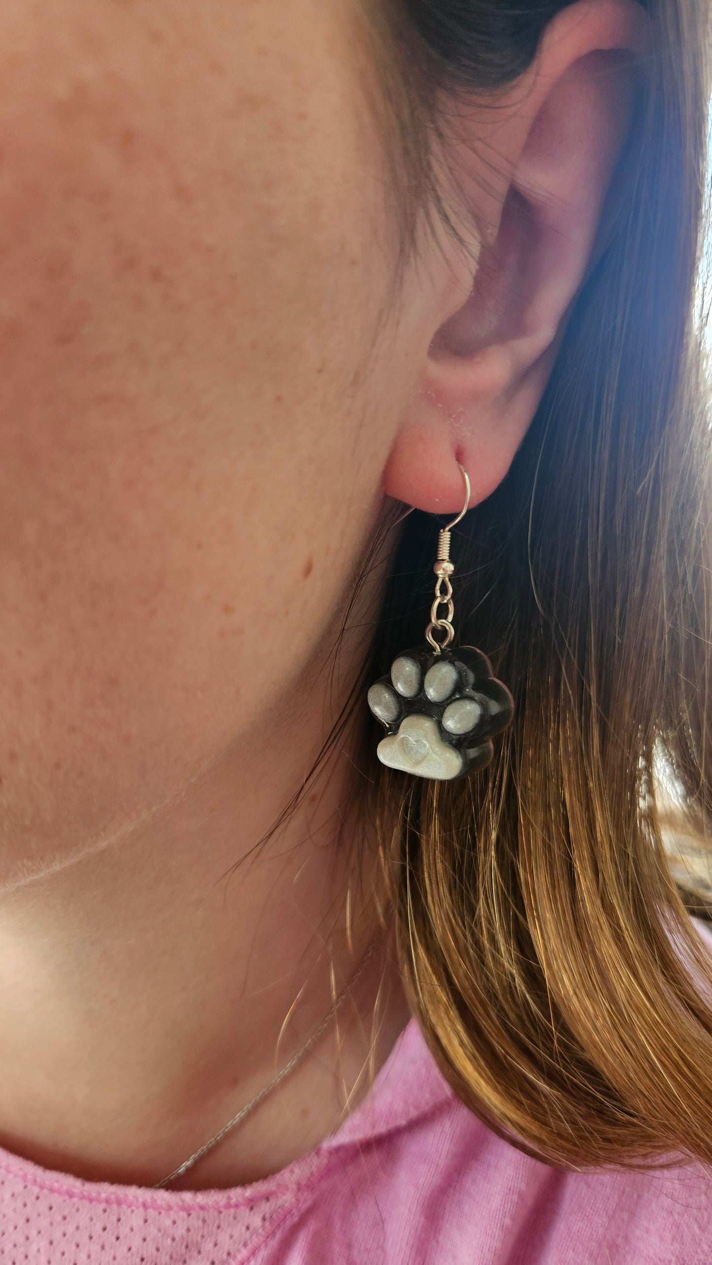 Boucle d'oreille en forme de patte
