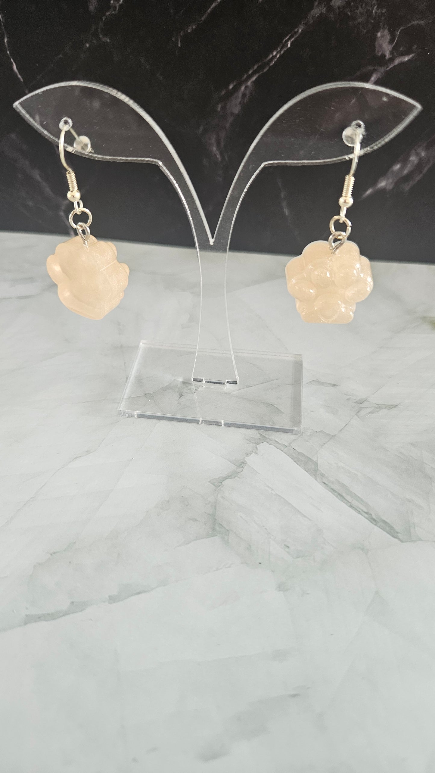 Boucle d'oreille en forme de patte